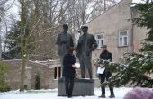 Pietní setkání u sousoší bratří Čapků 12/18